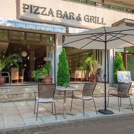 Guest house екстаси 3*