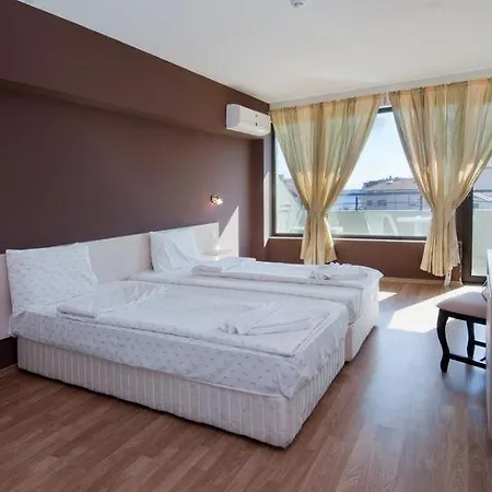 Guest house екстаси